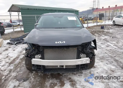 2025 Kia Sorento Lx z USA, uszkodzony, nr VIN 5XYRG4JC6SG343444